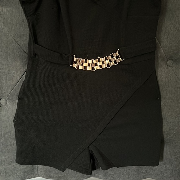 Love Sweet Chain Decor Romper in Black - Picture 2 of 2